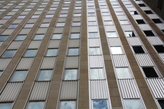One Prudential Plaza facade and windows